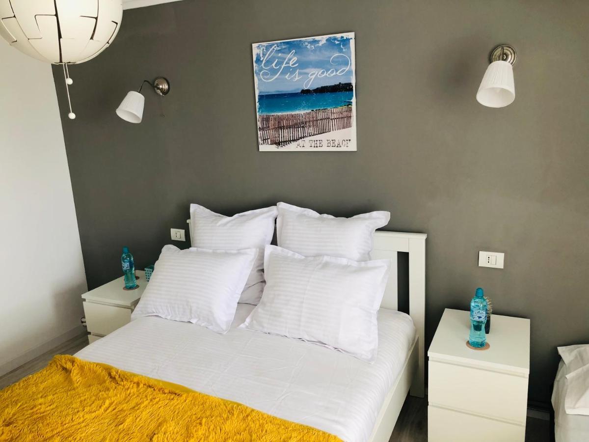 Sea View Apartments Mangalia Ngoại thất bức ảnh